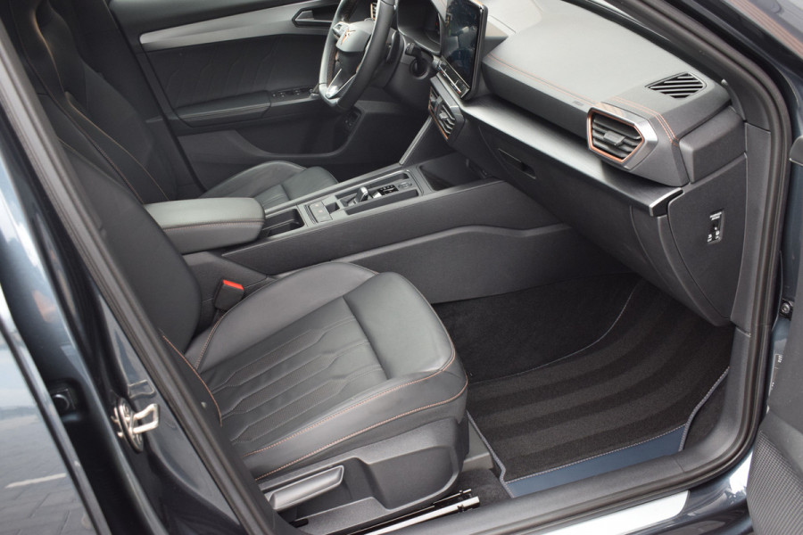 CUPRA Formentor 1.4 e-Hybrid 245pk VZ Copper Edition | Pano | Leer | 360 camera