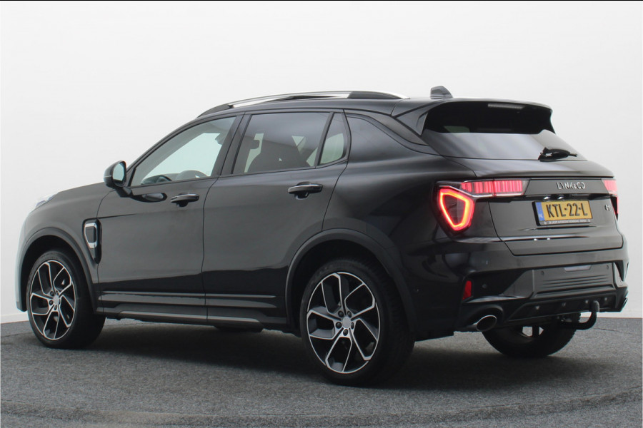 Lynk & Co 01 1.5 Plug-in Hybrid 360° Camera, Trekhaak, Panoramadak, ACC, Apple Carplay, DAB, PDC, 20''