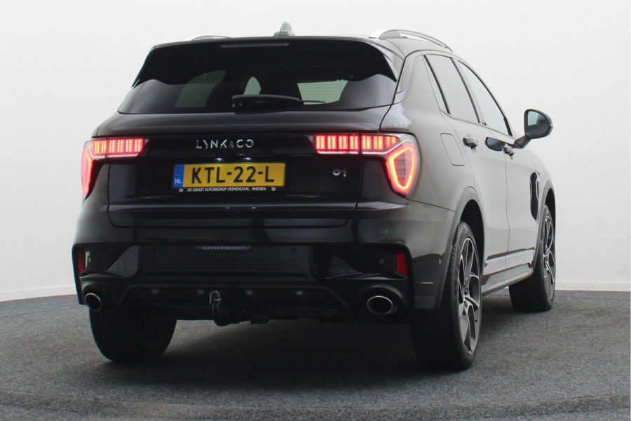Lynk & Co 01 1.5 Plug-in Hybrid 360° Camera, Trekhaak, Panoramadak, ACC, Apple Carplay, DAB, PDC, 20''