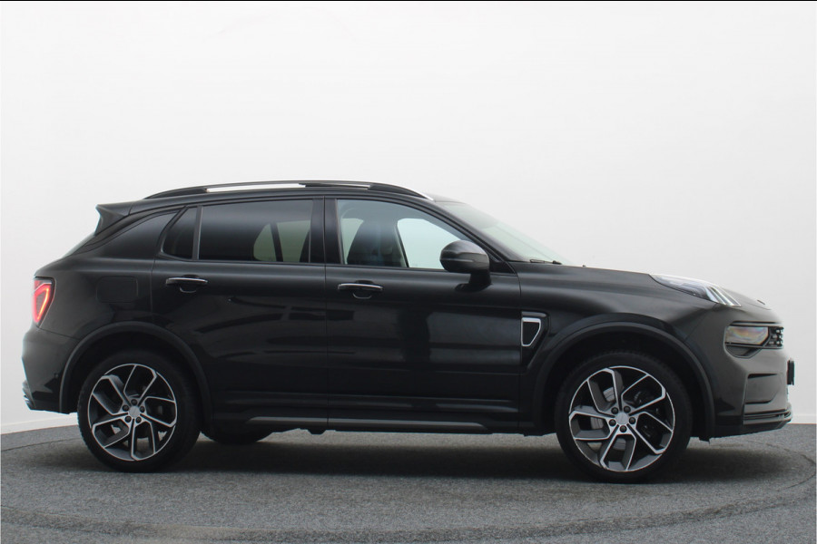 Lynk & Co 01 1.5 Plug-in Hybrid 360° Camera, Trekhaak, Panoramadak, ACC, Apple Carplay, DAB, PDC, 20''