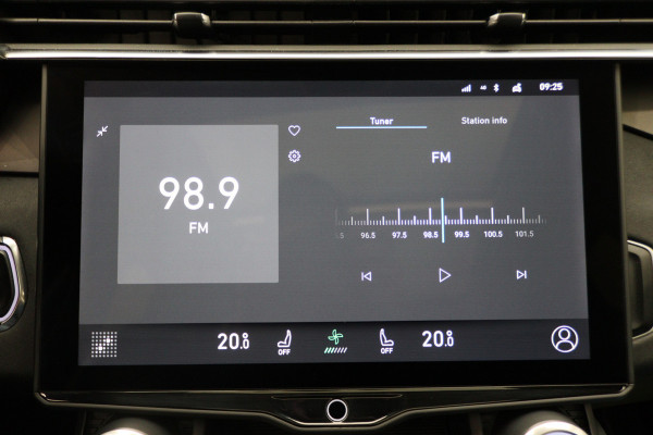 Lynk & Co 01 1.5 Plug-in Hybrid 360° Camera, Trekhaak, Panoramadak, ACC, Apple Carplay, DAB, PDC, 20''