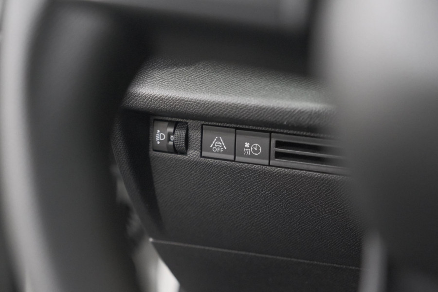 Citroën Ë-C4 Live 50 kWh | 11 KW lader | 93,1% SOH | Apple Carplay | Parkeersensoren | LED