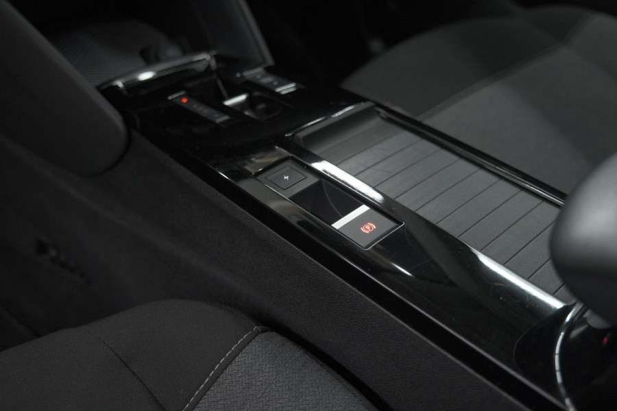 Citroën Ë-C4 Live 50 kWh | 11 KW lader | 93,1% SOH | Apple Carplay | Parkeersensoren | LED
