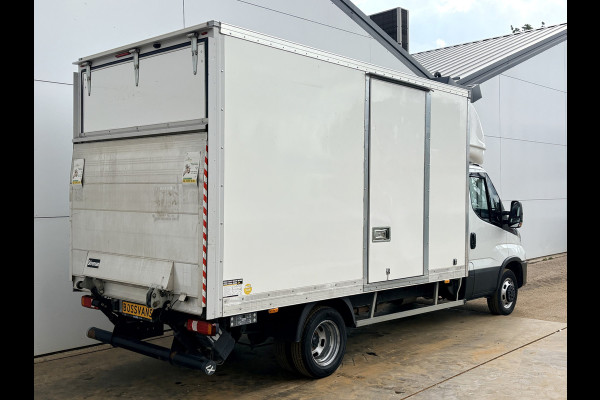 Iveco Daily 35C16 3.0 160PK Bakwagen Laadklep Zijdeur Camera Climate Control Bluetooth Meubelbak Koffer