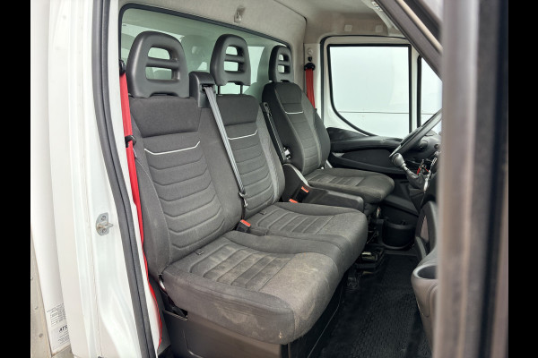 Iveco Daily 35C16 3.0 160PK Bakwagen Laadklep Zijdeur Camera Climate Control Bluetooth Meubelbak Koffer