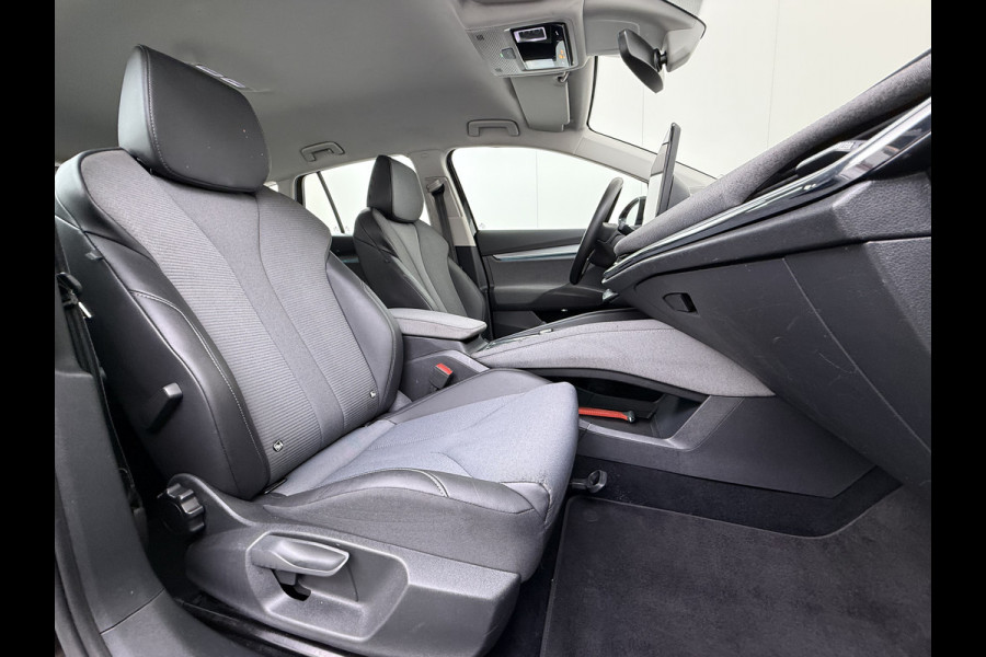 Škoda ENYAQ iV 60 SOH 95% Camera Navi Ecc Apple Carplay Android Auto DAB Cruise Control Led Isofix Lmv Keyless-go Rijstrooksensor 1e Eigenaar Origineel Nederlandse Auto