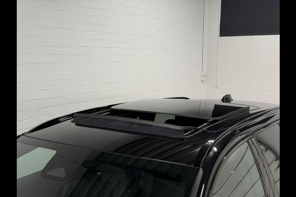 Volvo V60 2.0 T6 Plug-in hybrid AWD Plus Dark Open dak | Harman/Kardon | Adapt. cruise | 360 camera | Verwarmde voorruit | Stuur-/Stoelverwarming | Google | Keyless