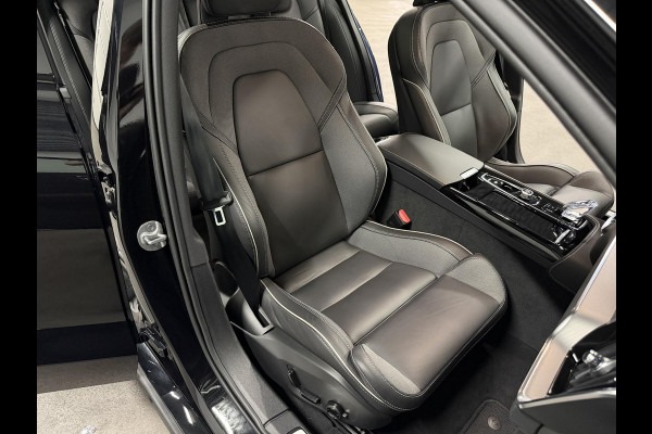 Volvo V60 2.0 T6 Plug-in hybrid AWD Plus Dark Open dak | Harman/Kardon | Adapt. cruise | 360 camera | Verwarmde voorruit | Stuur-/Stoelverwarming | Google | Keyless