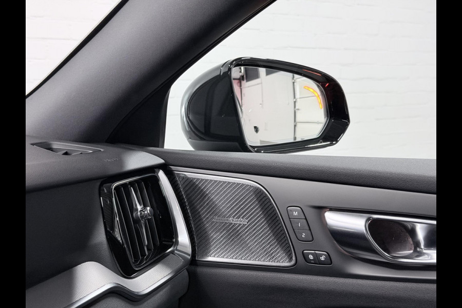 Volvo V60 2.0 T6 Plug-in hybrid AWD Plus Dark Open dak | Harman/Kardon | Adapt. cruise | 360 camera | Verwarmde voorruit | Stuur-/Stoelverwarming | Google | Keyless