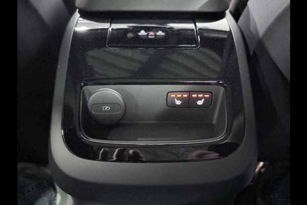 Volvo V60 2.0 T6 Plug-in hybrid AWD Plus Dark Open dak | Harman/Kardon | Adapt. cruise | 360 camera | Verwarmde voorruit | Stuur-/Stoelverwarming | Google | Keyless