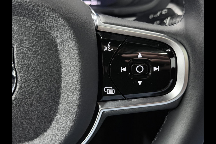 Volvo V60 2.0 T6 Plug-in hybrid AWD Plus Dark Open dak | Harman/Kardon | Adapt. cruise | 360 camera | Verwarmde voorruit | Stuur-/Stoelverwarming | Google | Keyless