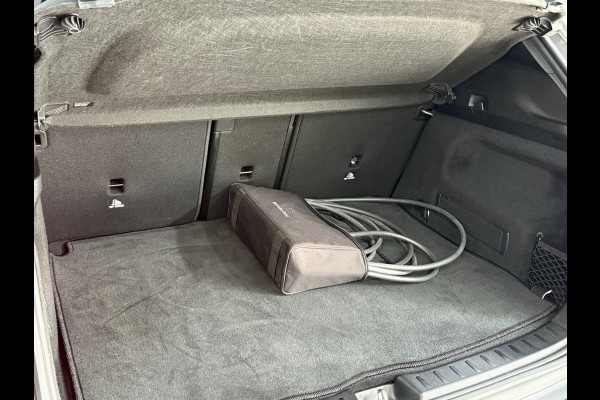 Mercedes-Benz EQA 250 Edition 1 67 kWh | 190 pk | Burmester | Panorama | Memory | Navi | 20” |