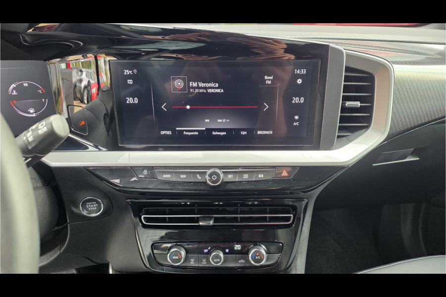 Opel Mokka 1.2 Turbo | Camera | Parkeersensoren voor en achter | Apple/android CarPlay