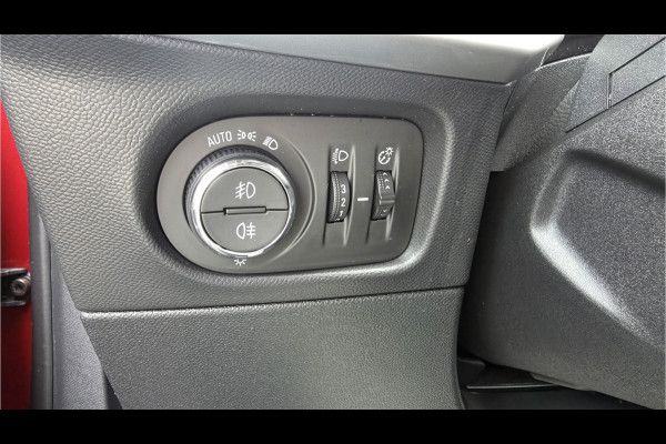 Opel Mokka 1.2 Turbo | Camera | Parkeersensoren voor en achter | Apple/android CarPlay