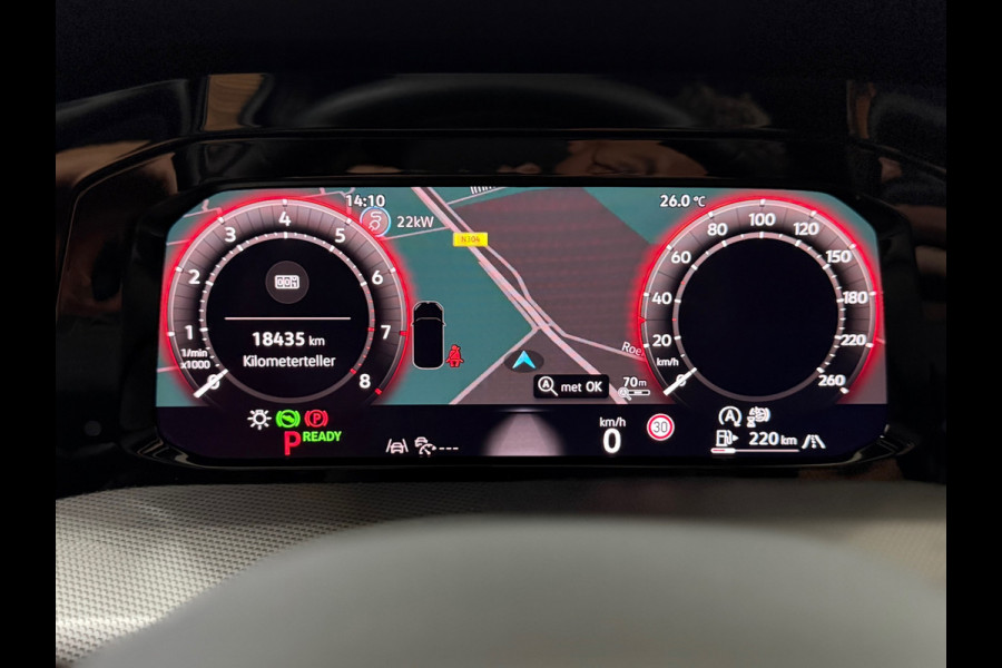 Volkswagen Golf 8.5 1.5 eTSI Style 50Jahre |Garantie t/m 2029 | Pano | DCC | Head-Up | ErgoActive | ACC | IQ LED +| Camera |