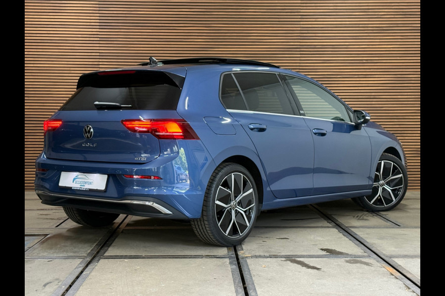Volkswagen Golf 8.5 1.5 eTSI Style 50Jahre |Garantie t/m 2029 | Pano | DCC | Head-Up | ErgoActive | ACC | IQ LED +| Camera |