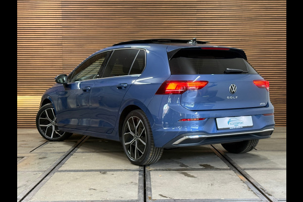 Volkswagen Golf 8.5 1.5 eTSI Style 50Jahre |Garantie t/m 2029 | Pano | DCC | Head-Up | ErgoActive | ACC | IQ LED +| Camera |