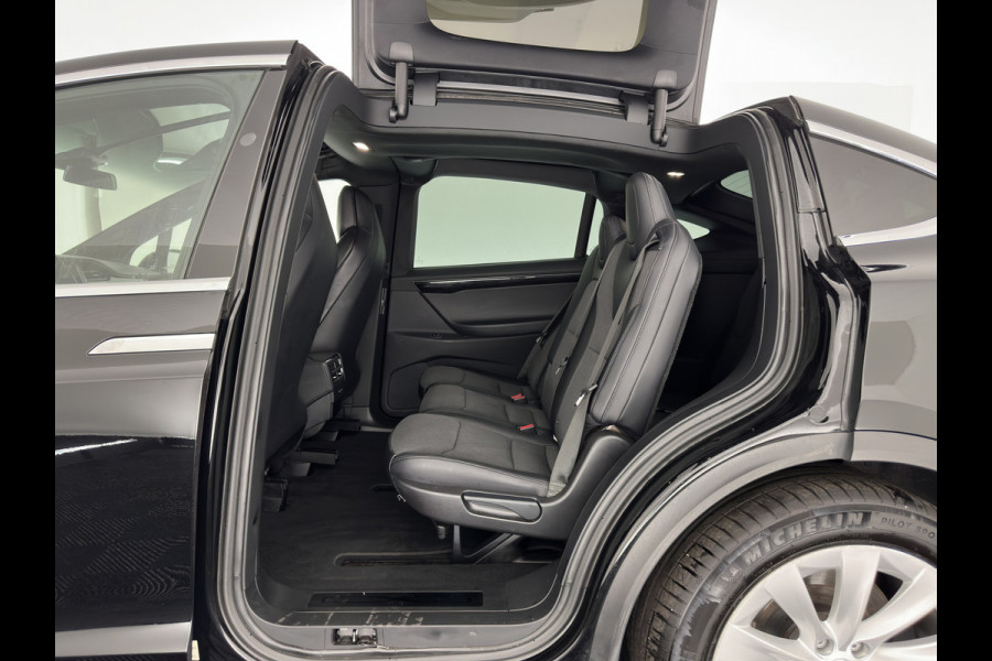 Tesla Model X 75D Base [ 7-Pers. ] [3-Fase-17kW] {SoH-84%} (INCL-BTW) Aut. *PANO-WINDOW | AUTOPILOT | LEATHER-FABRIC | NAVI-FULLMAP | FULL-LED | AIRSUSPENSION | DIGI-COCKPIT | CCS-FASTLOADER | KEYLESS | DAB+ | HEATED-SPORTSEATS | PRIVACY-GLASS | 20"A