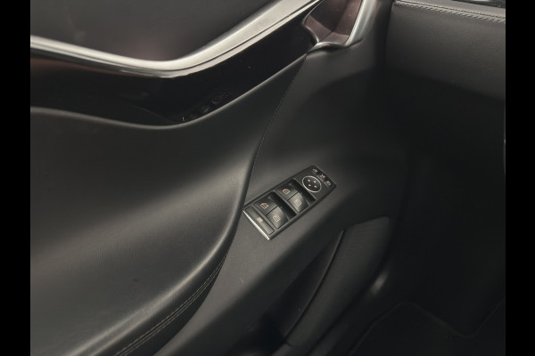 Tesla Model X 75D Base [ 7-Pers. ] [3-Fase-17kW] {SoH-84%} (INCL-BTW) Aut. *PANO-WINDOW | AUTOPILOT | LEATHER-FABRIC | NAVI-FULLMAP | FULL-LED | AIRSUSPENSION | DIGI-COCKPIT | CCS-FASTLOADER | KEYLESS | DAB+ | HEATED-SPORTSEATS | PRIVACY-GLASS | 20"A