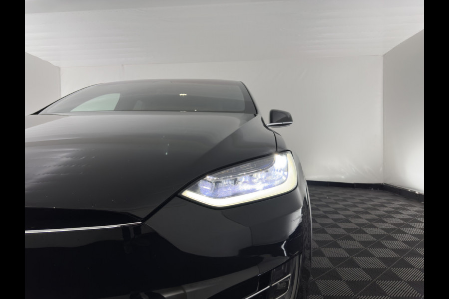 Tesla Model X 75D Base [ 7-Pers. ] [3-Fase-17kW] {SoH-84%} (INCL-BTW) Aut. *PANO-WINDOW | AUTOPILOT | LEATHER-FABRIC | NAVI-FULLMAP | FULL-LED | AIRSUSPENSION | DIGI-COCKPIT | CCS-FASTLOADER | KEYLESS | DAB+ | HEATED-SPORTSEATS | PRIVACY-GLASS | 20"A