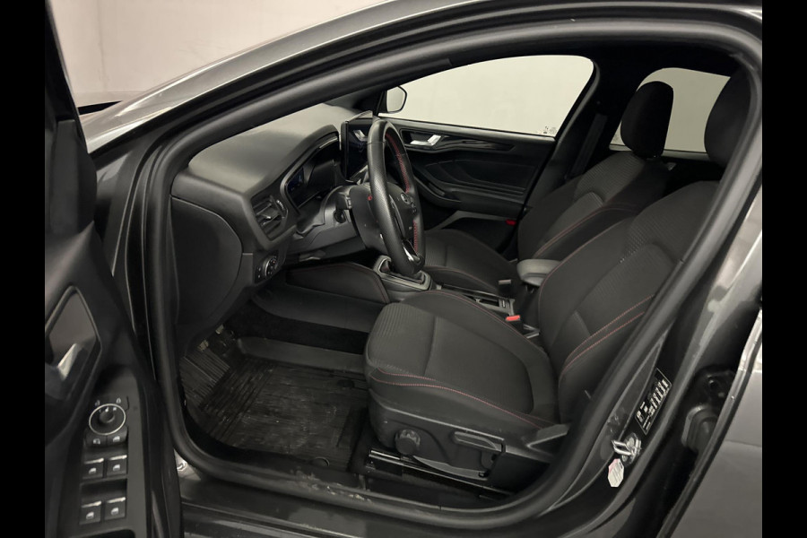 Ford FOCUS Wagon 1.0 EcoBoost Hybrid ST Line X | Winter Pack | Bang & Olufsen Audio | Navigatie |