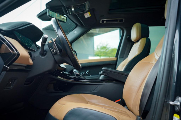 Land Rover Range Rover Sport 3.0 P440e Dynamic HSE / Pano / NL Auto / Trekhaak / Meridian 3D / Stoelkoeling / 23'' Urban