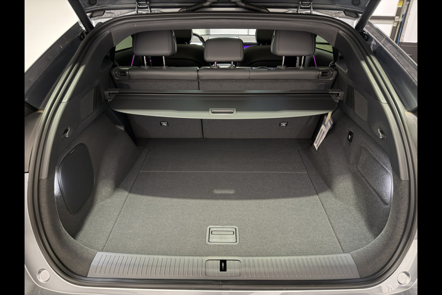 XPeng G6 RWD Long Range | Donker Interieur
