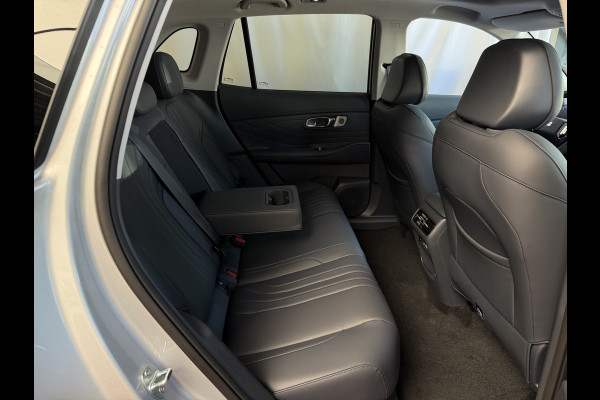 GEELY Starray EM-i MAX+ PHEV LONG RANGE NIEUWE AUTO | 29,8 kWh ACCU | 136 KM WLTP | PANORAMADAK | STOELVERWARMING/KOELING | LEER | MET MASSAGE