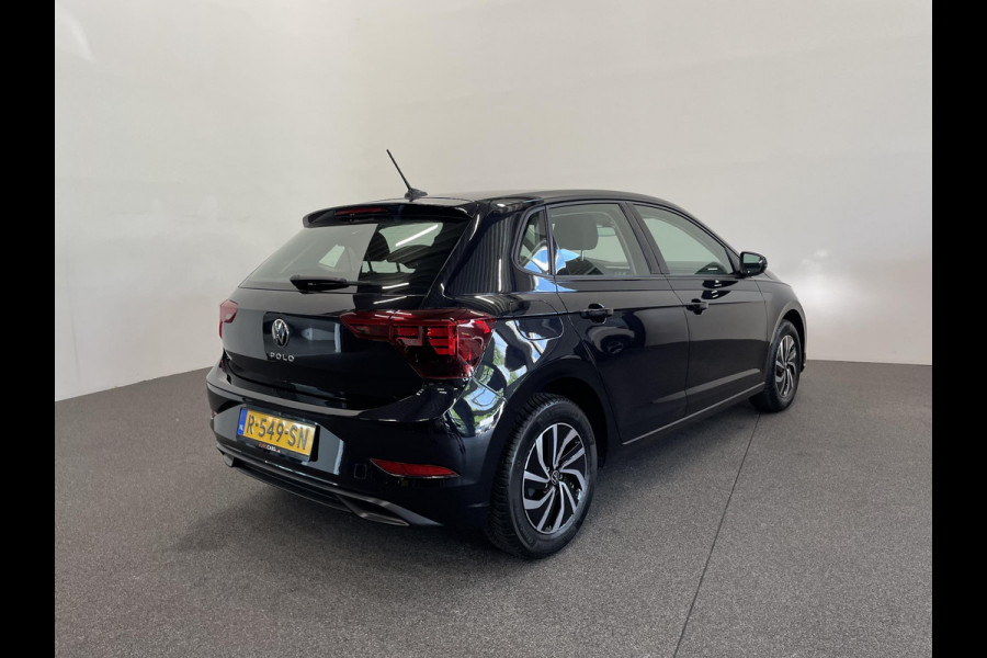 Volkswagen Polo 1.0 TSI Life Navigatie App Connect / Android Auto / Apple Carplay Airco Lichtmetalen Velgen Digitale Cockpit Cruise Control