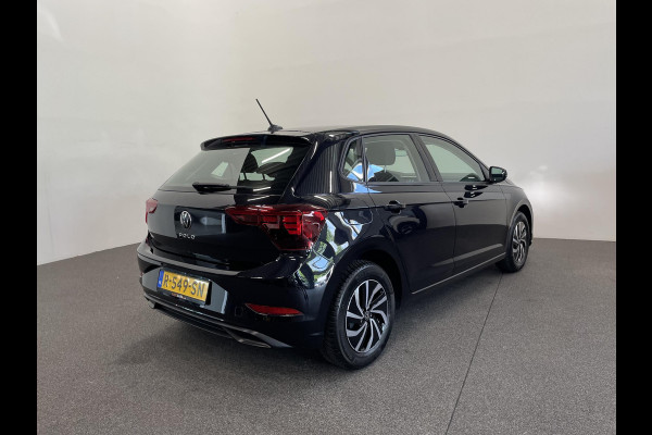 Volkswagen Polo 1.0 TSI Life Navigatie App Connect / Android Auto / Apple Carplay Airco Lichtmetalen Velgen Digitale Cockpit Cruise Control