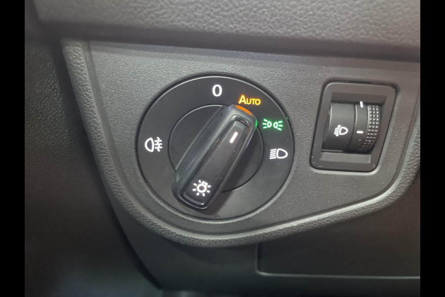 Volkswagen Polo 1.0 TSI Life Navigatie App Connect / Android Auto / Apple Carplay Airco Lichtmetalen Velgen Digitale Cockpit Cruise Control