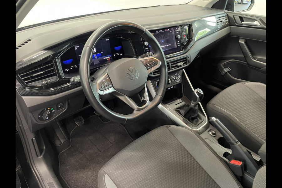 Volkswagen Polo 1.0 TSI Life Navigatie App Connect / Android Auto / Apple Carplay Airco Lichtmetalen Velgen Digitale Cockpit Cruise Control