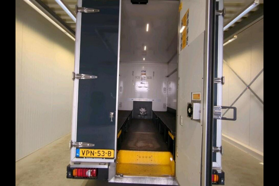 Renault Master T35 2.3 dCi 150PK BAKWAGEN LOWLINER