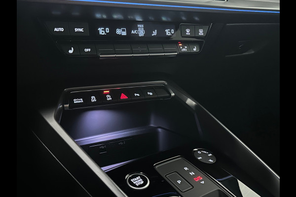 Audi A3 Sportback 35 TFSI edition one | PANO | BLACK OPTIC | ACC | 3x S-LINE | CAMERA