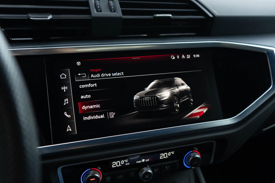 Audi Q3 45 TFSI e S-line/ 20 Inch/ Achter Camera/ s-line interieur/ 180kW