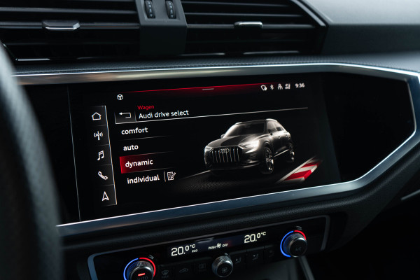 Audi Q3 45 TFSI e S-line/ 20 Inch/ Achter Camera/ s-line interieur/ 180kW