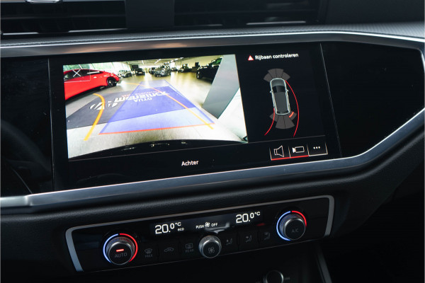 Audi Q3 45 TFSI e S-line/ 20 Inch/ Achter Camera/ s-line interieur/ 180kW