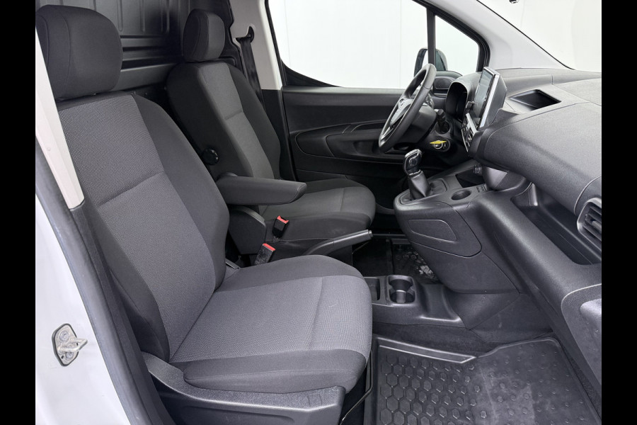 Opel Combo 1.5D 102PK Trekhaak Inbouwkast Navi Camera Apple Carplay Android Auto Airco Pdc Cruise Control DAB Bluetooth Betonplex Vloer Wandbetimmering 1.000KG Trekgewicht 1e Eigenaar Origineel Nederlandse Auto