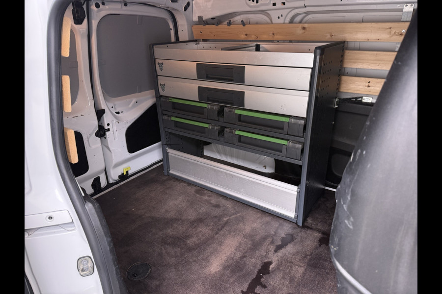 Opel Combo 1.5D 102PK Trekhaak Inbouwkast Navi Camera Apple Carplay Android Auto Airco Pdc Cruise Control DAB Bluetooth Betonplex Vloer Wandbetimmering 1.000KG Trekgewicht 1e Eigenaar Origineel Nederlandse Auto
