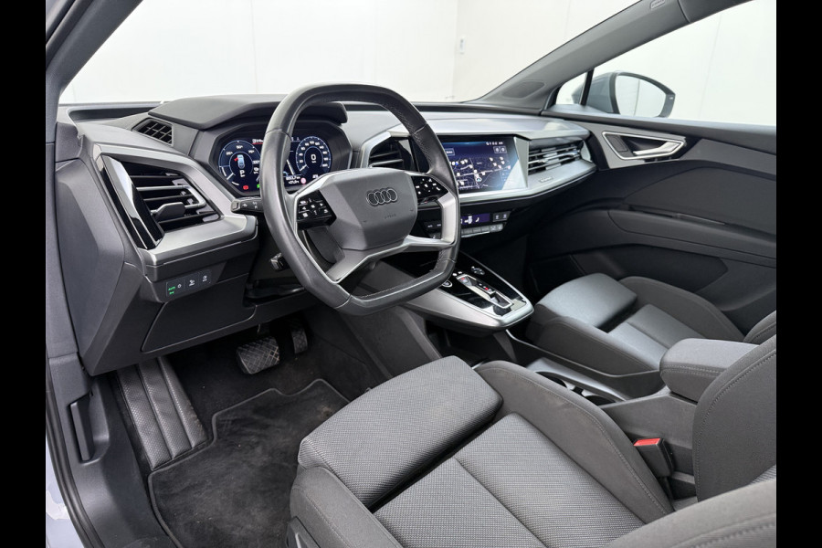 Audi Q4 e-tron 35 Launch Edition Sport Advanced SOH 92% Sportstoelen+Verwarmd Apple Carplay Android Auto Navi Ecc Pdc Cruise Control Elek.Achterklep Isofix Matrix-Led Lmv DAB Bluetooth Keyless 1e Eigenaar Origineel Nederlandse Auto