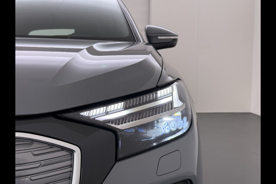 Audi Q4 e-tron 35 Launch Edition Sport Advanced SOH 92% Sportstoelen+Verwarmd Apple Carplay Android Auto Navi Ecc Pdc Cruise Control Elek.Achterklep Isofix Matrix-Led Lmv DAB Bluetooth Keyless 1e Eigenaar Origineel Nederlandse Auto