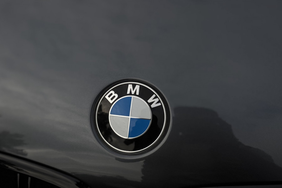 BMW X1 xDrive25e | Leder | Stoelverwarming | PDC V+A | LED | NAVI | 35X op voorraad