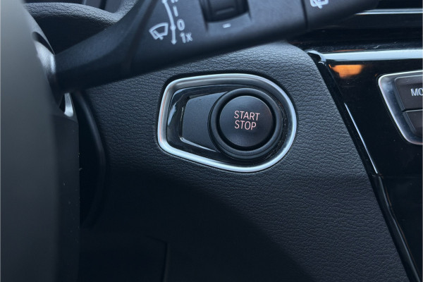 BMW X1 xDrive25e | Leder | Stoelverwarming | PDC V+A | LED | NAVI | 35X op voorraad