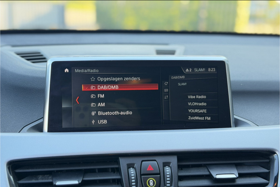 BMW X1 xDrive25e | Leder | Stoelverwarming | PDC V+A | LED | NAVI | 35X op voorraad