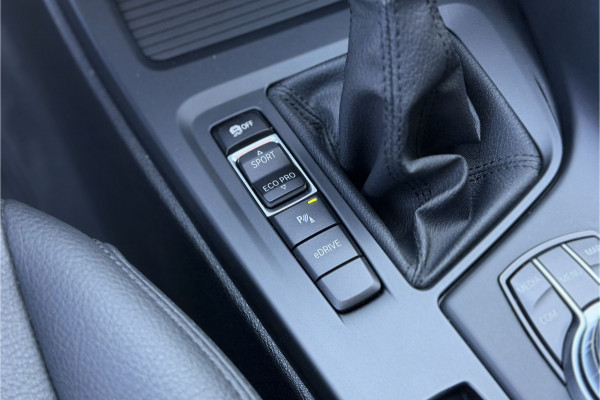 BMW X1 xDrive25e | Leder | Stoelverwarming | PDC V+A | LED | NAVI | 35X op voorraad