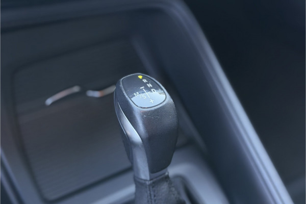 BMW X1 xDrive25e | Leder | Stoelverwarming | PDC V+A | LED | NAVI | 35X op voorraad