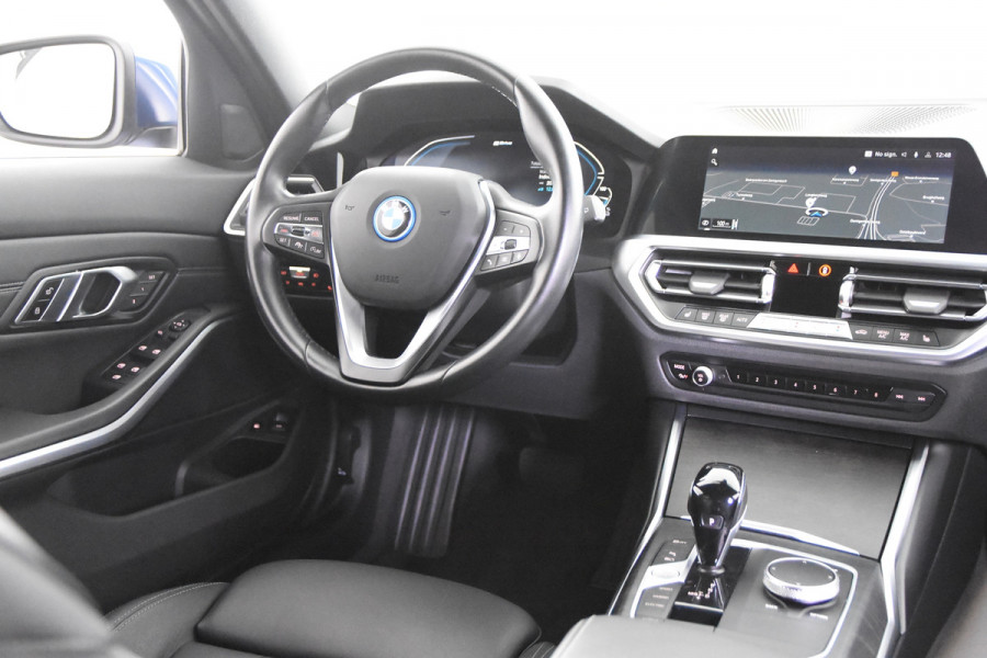 BMW 3 Serie 320 e Touring *1ste Eigenaar*Leer*Stoelverwarming*Navigatie*PDC*