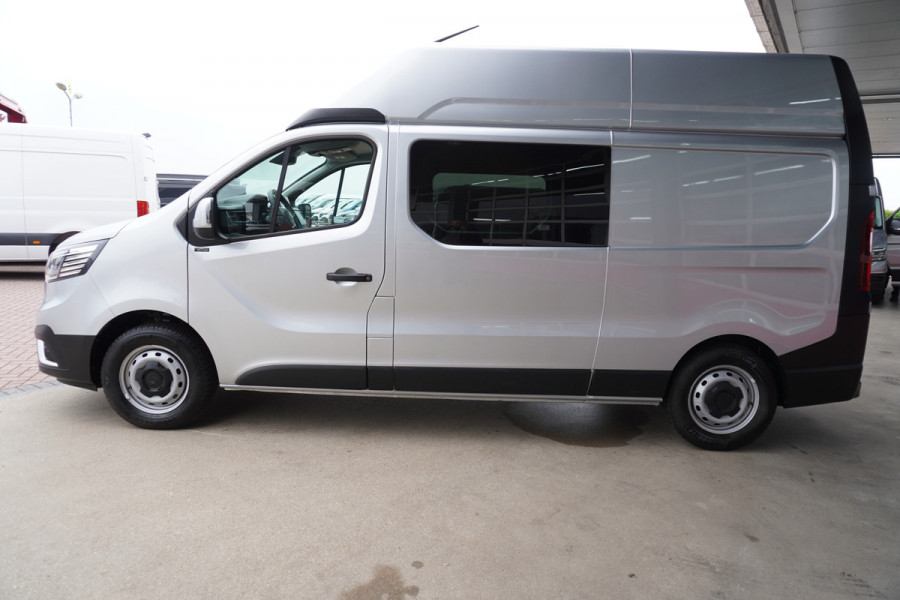 Renault Trafic 2.0 Blue dCi 170PK T30 L2H2 Invalide vervoer / ideaal voor camper nr. V186 | Airco | Cruise | Navi | trekhaak (marge auto INCL BPM)