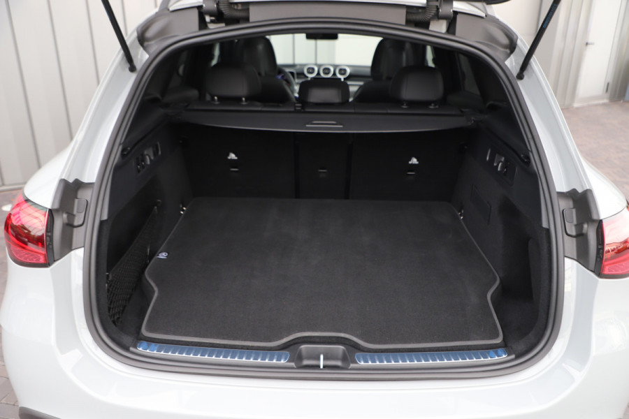 Mercedes-Benz GLC 400e AMG 4-Matic | 381PK | Luchtvering | Achterasbesturing | Massage | Head-up | Burmester | Keyless-go | Sfeerverlichting | Dis