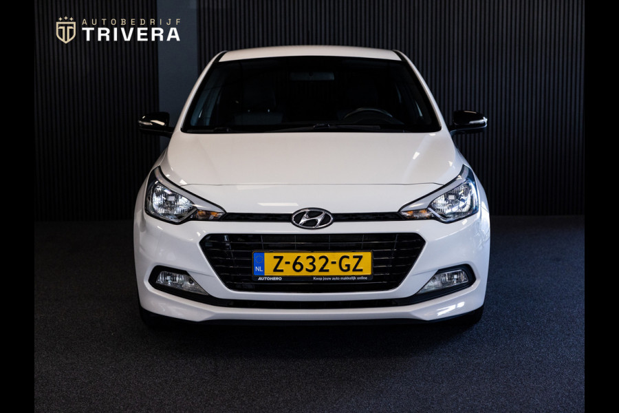 Hyundai i20 I20 1.2 HP i-Motion l Climate l LM velgen l Stoel verw.l Dealer onderh.l ALS NIEUW